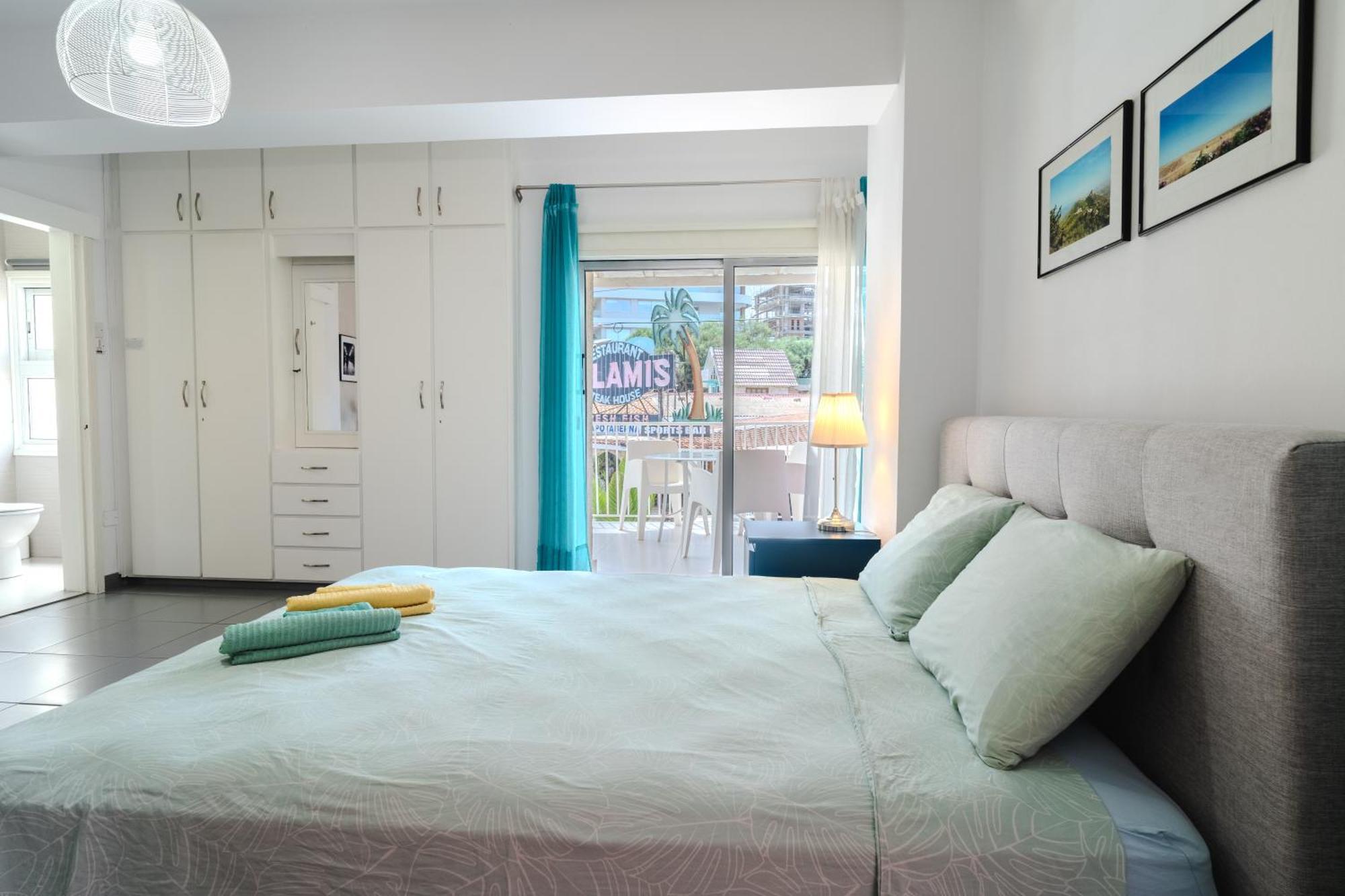 Mackenzie Blu Beach Studio Ларнака Экстерьер фото